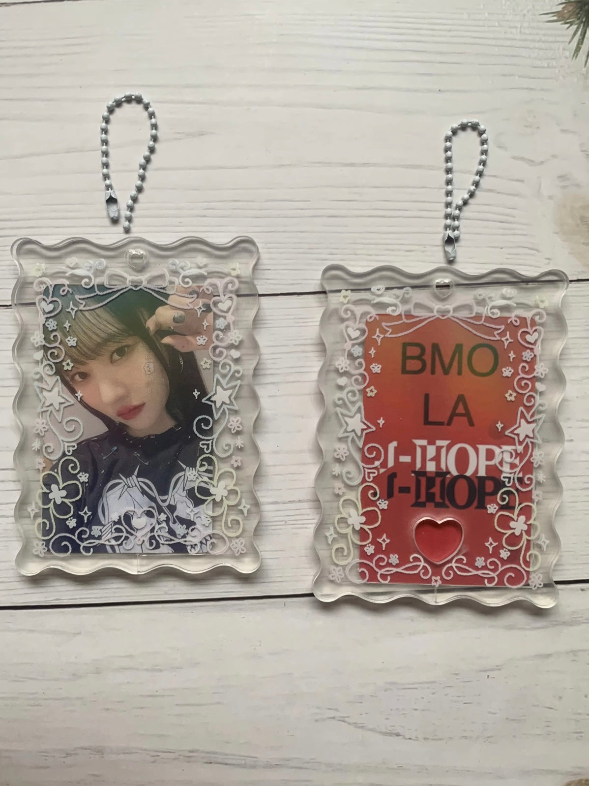 swirly pixies: photocard holder