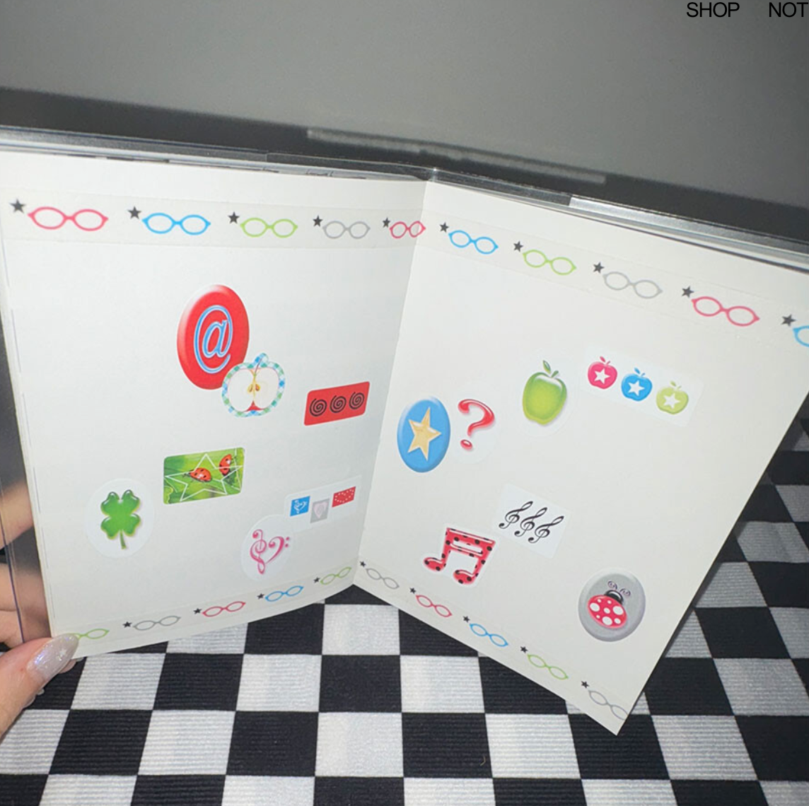 bitbybit: Mini Deco Sticker (Ladybug)