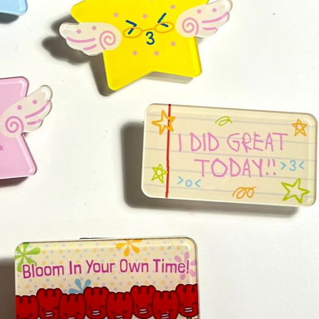 sillyme: did great/bloom acrylic clips