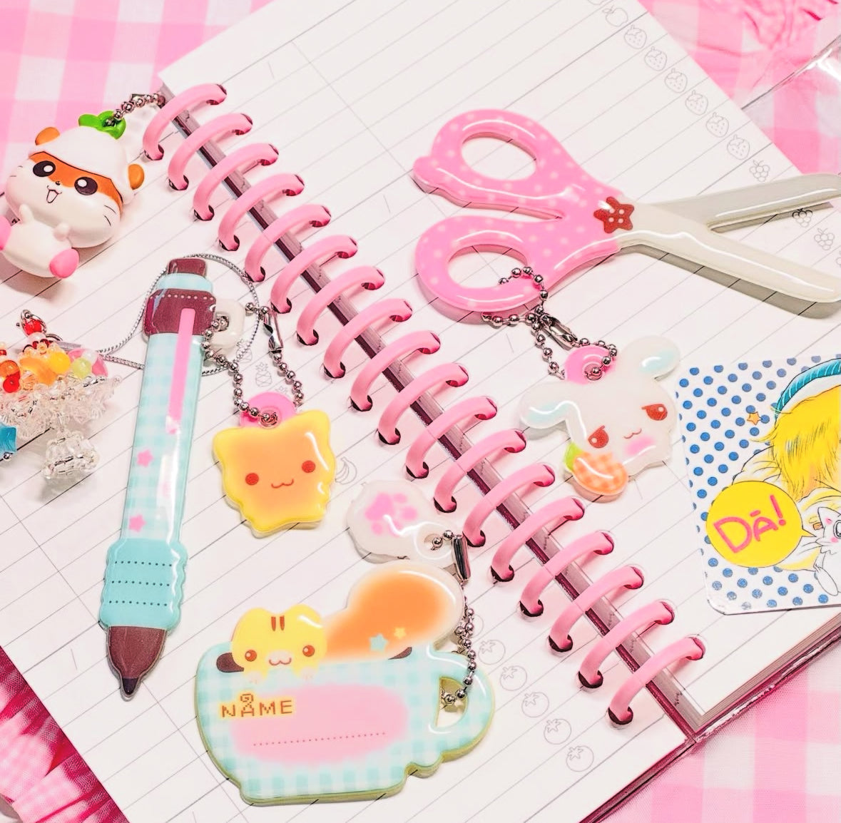 3eotty: puffy keychains