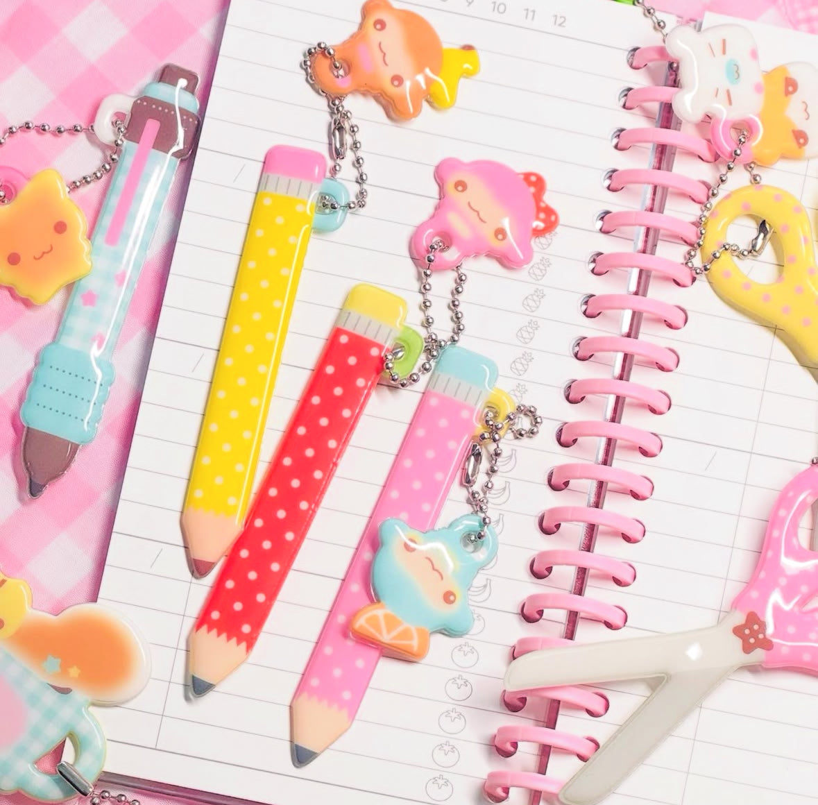 3eotty: puffy keychains